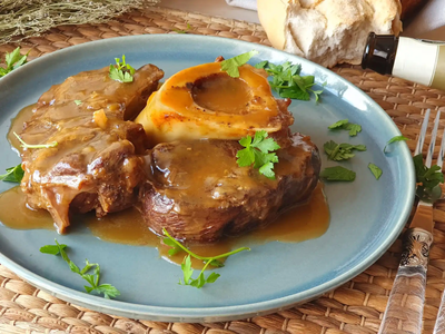 La carne está re cara, pero mirá cómo preparar este osobuco en sartén, tan suave como manteca y perfecto para el finde