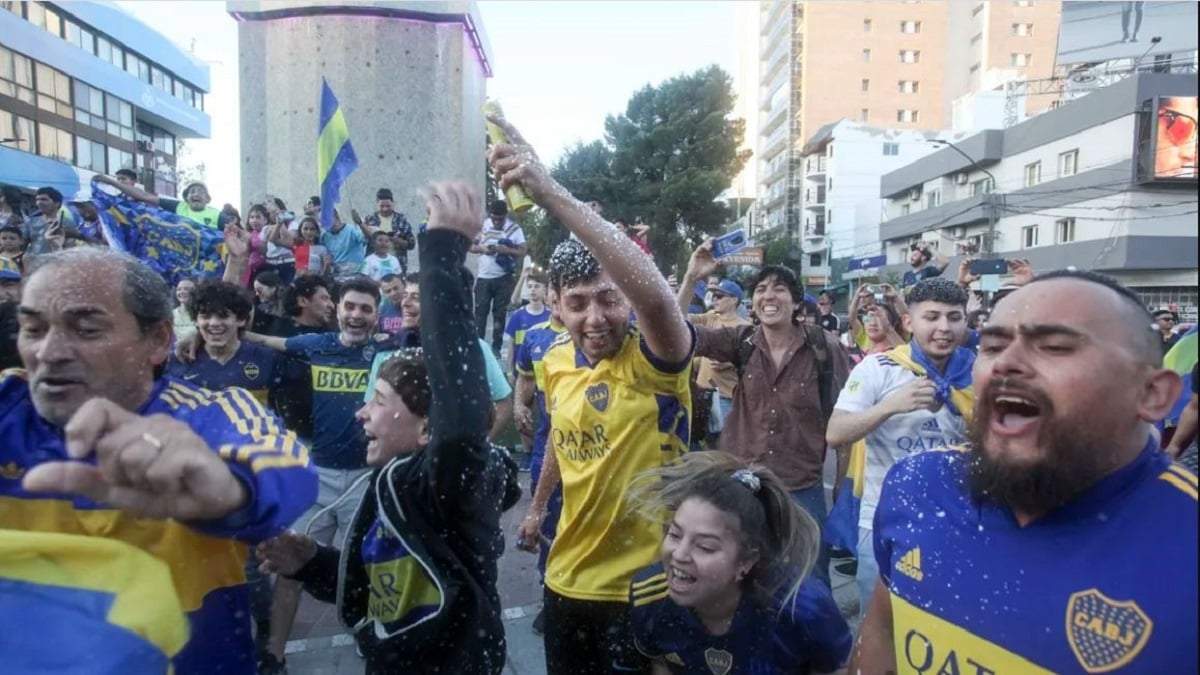 Preparan un importante dispositivo de seguridad ante la eventual concentración de hinchas. Fuente: (LMNqn)