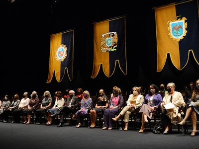 UNAM entrega a 79 universitarias el reconocimiento Sor Juana Inés de la Cruz