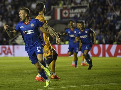 Cruz Azul golea a San Luis, América retoma el vuelo y Monterrey derrota a Pachuca