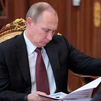 Descalifica Putin reporte comprometedor de Trump; autores son 'peor que prostitutas”, asegura