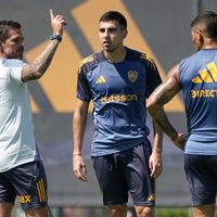 Fernando Gago festeja: Boca recupera tres jugadores para el debut ante Argentinos