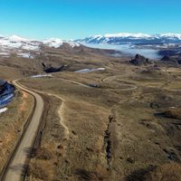 El gobierno neuquino evaluó junto a la CAF la misión de los últimos días
