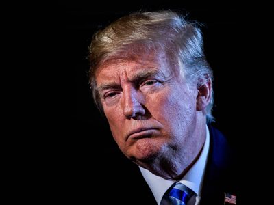 Como los artistas de Argentina: Selena Gómez y Madonna apuntaron contra Donald Trump