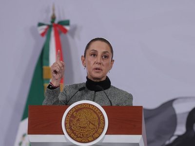 Fiscalía de Veracruz debe de explicar cargo de “terrorismo” contra periodista: Sheinbaum