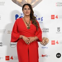 Karla Sofía Gascón gana premio en España por Emilia Pérez; pide “más amor y menos odio”
