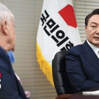 Oposición surcoreana hace alianza con el conservador Yoon Suk Yeol rumbo a la elección presidencial