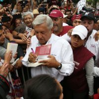 AMLO alista 'festejo anticipado” tras negativa del gobierno capitalino para su cierre en el Zócalo