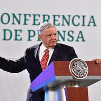 Dirigentes del PRI, PAN y PRD son "cínicos y caraduras": AMLO