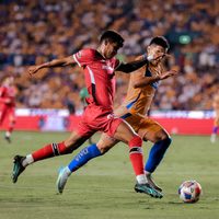Con gol del portugués Paulinho, Toluca rescata empate ante Tigres en semifinal mexicana (Video)