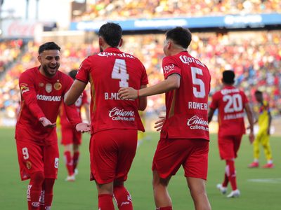 Toluca se consagra Campeón de Campeones al golear al América (Video)