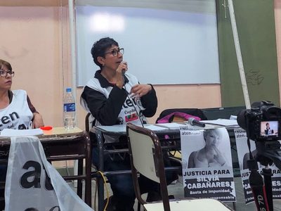 Tildan de “servil” a la conducción provincial de ATEN: “Dice que los docentes no necesitan aumento”