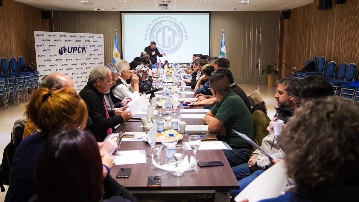 Encuentro de referentes gremiales de cara al plenario de la CGT. Fuente: (Minuto Neuquén)