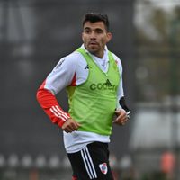 "Recibí amenazas": tras debutar con River, la contundente denuncia de Huevo Acuña a Racing