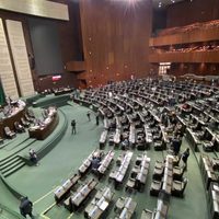 Diputados prevén recortes a Poder Judicial, INE, SEP y Congreso