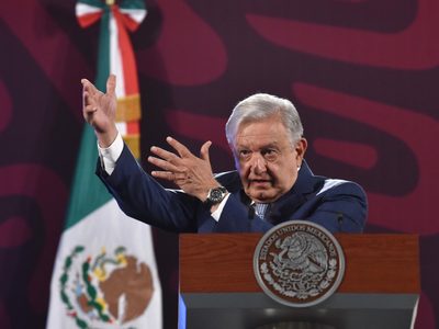 AMLO reprocha supuesto nerviosismo en mercados: "Están acostumbrados al chantaje"