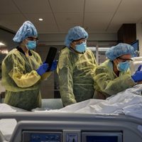 Buscan que los familiares de enfermos terminales de coronavirus puedan despedirse