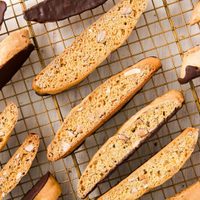 Biscotti crocante: la receta del clásico italiano ideal para acompañar un buen café