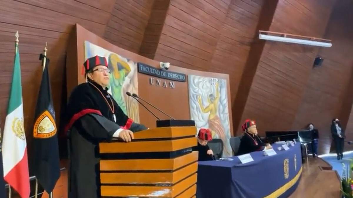 Discurso de Ricardo Monreal en el Claustro de Doctoras y Doctores en Derecho