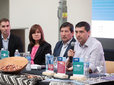Marcos Koopmann encabezó el lanzamiento de la Fiesta Nacional del Pehuén