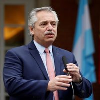 Alberto Fernández planteó debatir la duración de los jueces en la Corte Suprema de Justicia