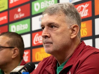 “Tata” Martino siente que es "el enemigo público número uno" en México