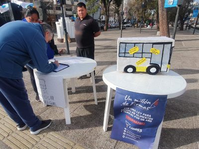Libres del Sur busca juntar un millón de firmas para congelar precios y tarifas