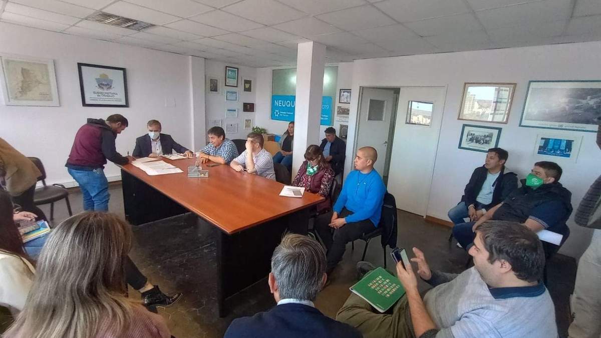 Conciliación obligatoria entre ATE y el Municipio de Villa La Angostura. Fuente (Facebook)