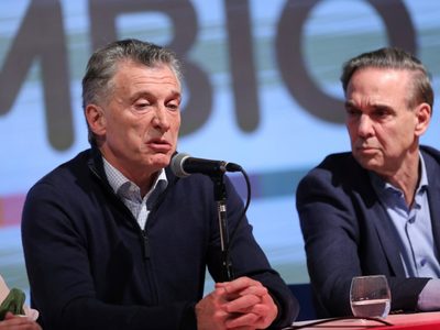 ¿Se quiebra Cambiemos? La UCR pide que investiguen a Macri