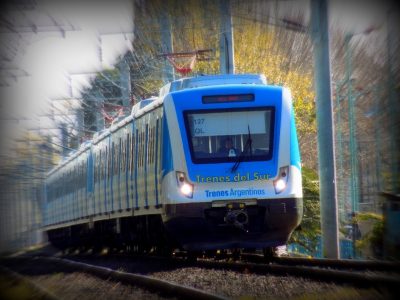 ¡Trenes gratis para todos! Liberan los molinetes por el Día de la Mujer