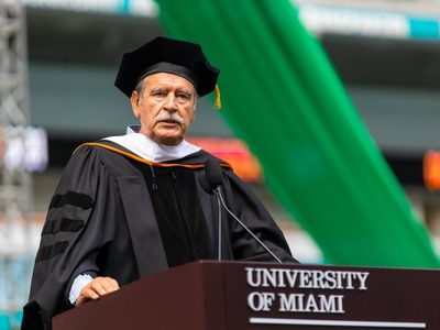"Qué bueno ser de la Ibero": Vicente Fox llama "patito" a la UNAM y lo tunden en redes