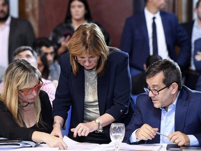 Educación en jaque: polémica por recortes en financiamiento complica la sanción del Presupuesto 2026