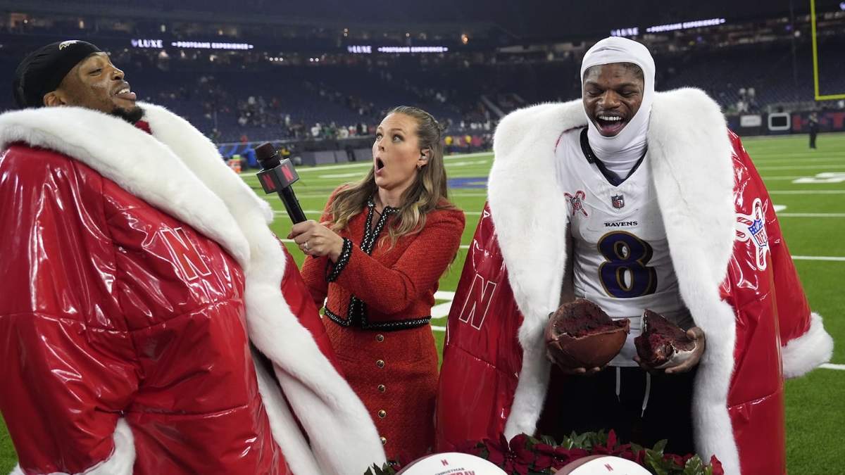 Una reportera de Netflix entrevista a jugadores de Ravens