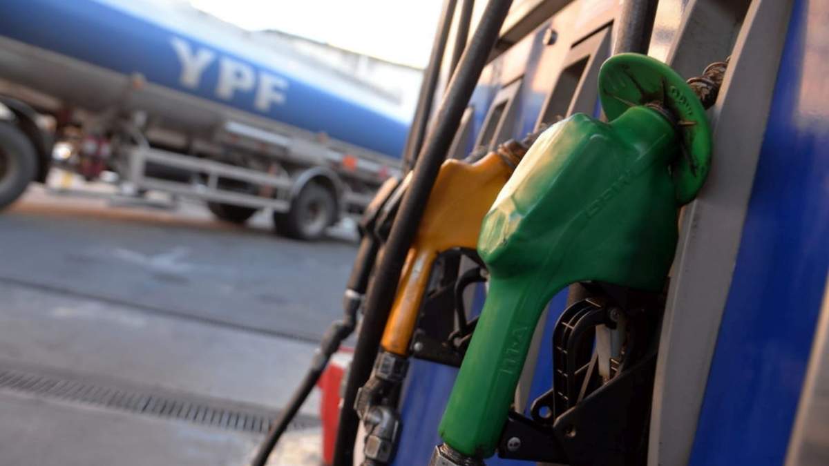 Combustibles. Fuente: (Twitter)