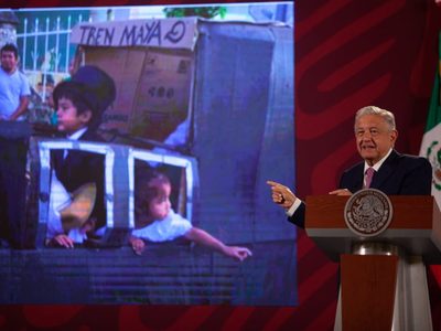 AMLO: “falsarios” los impulsores de #SelvameDelTren; administran la destrucción del medio ambiente
