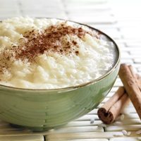 El postre más rico y barato: la receta secreta del arroz con leche para que salga bien cremoso