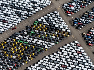 Jaguar Land Rover suspenderá envíos a EU en abril mientras desarrolla planes ante aranceles