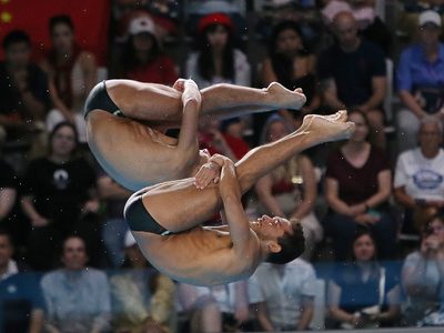 Kevin Berlín y Randal Willars quedan en 4to lugar en plataforma de 10 metros