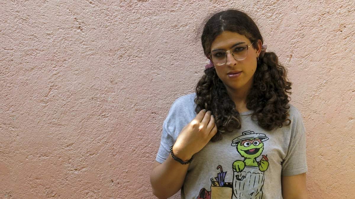 La cineasta mexicana Camilia D. Aurora, directora y protagonista del cortometraje '"Johanne Sacreblu"