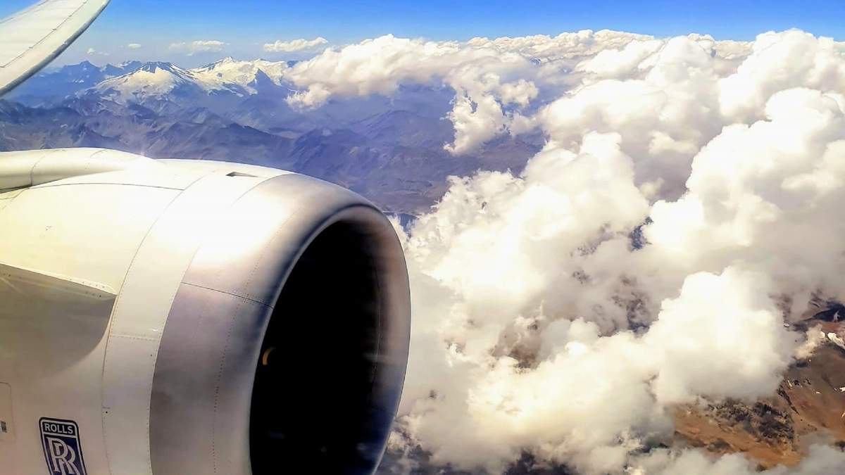 Vuelo sobre la cordillera de los Andes. Fuente: (Twitter)