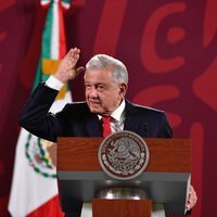 AMLO propone consulta para dejar al Ejército en las calles más allá de 2028, si prospera iniciativa