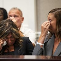 Mujer que conducía ebria y mató a novia en su vestido de boda es condenada a 25 años en prisión