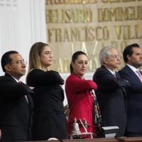 Entre porras y reclamos por la inseguridad, Sheinbaum rinde su primer informe