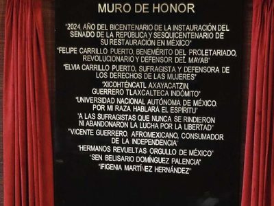 Senado devela el nombre de Ifigenia Martínez en el Muro de Honor