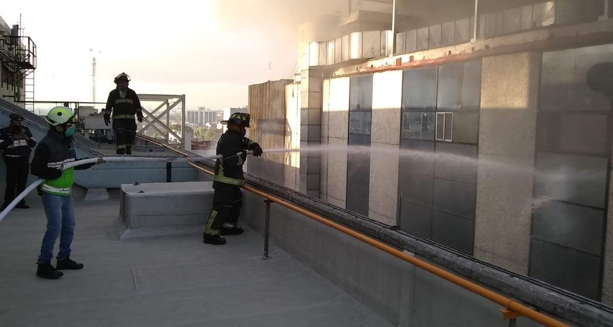 Incendio en el edificio del Puesto Central de Control I (PCCI), en la colonia Centro de la CDMX