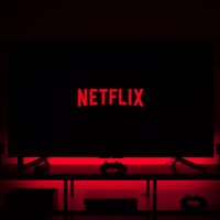 Esta no es una serie coreana: es japonesa, está en Netflix y es una joya con 2 temporadas cortas