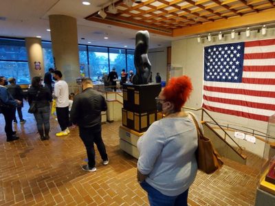 Ya votó el 63% del padrón electoral de Estados Unidos