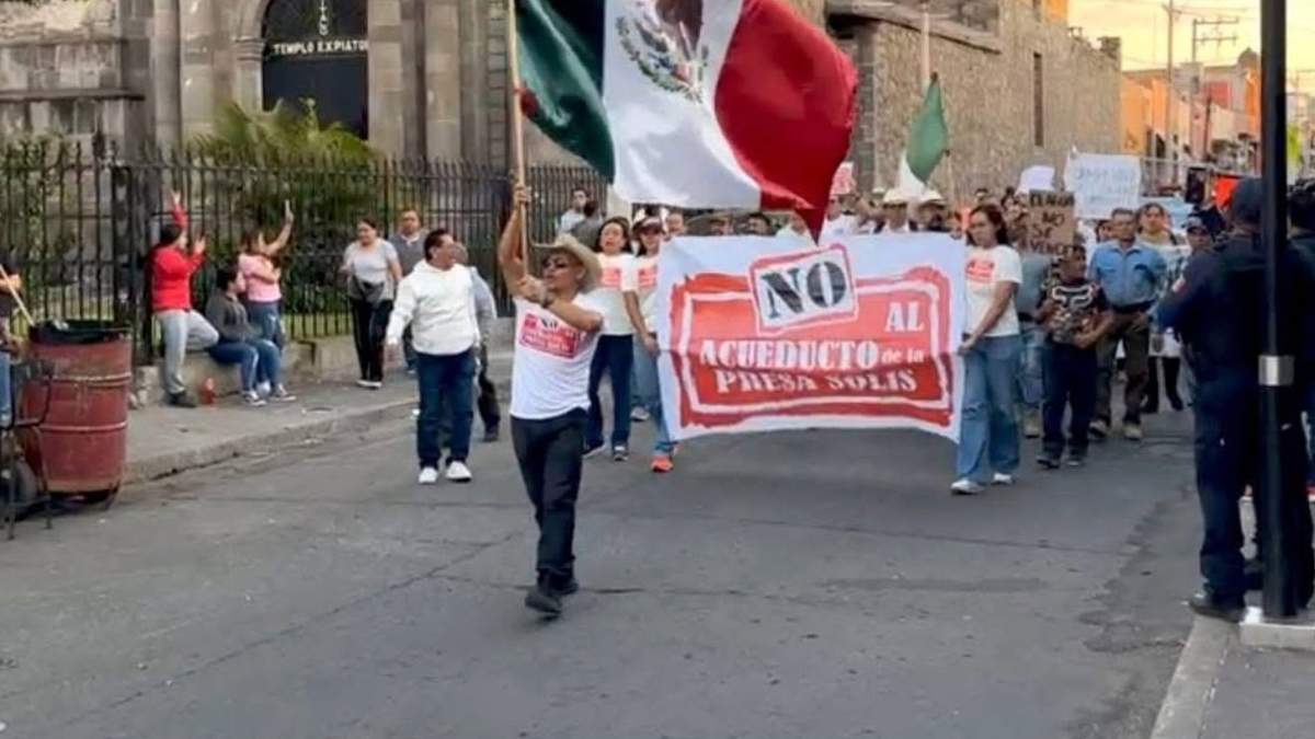Rechazo al acueducto Solís-León