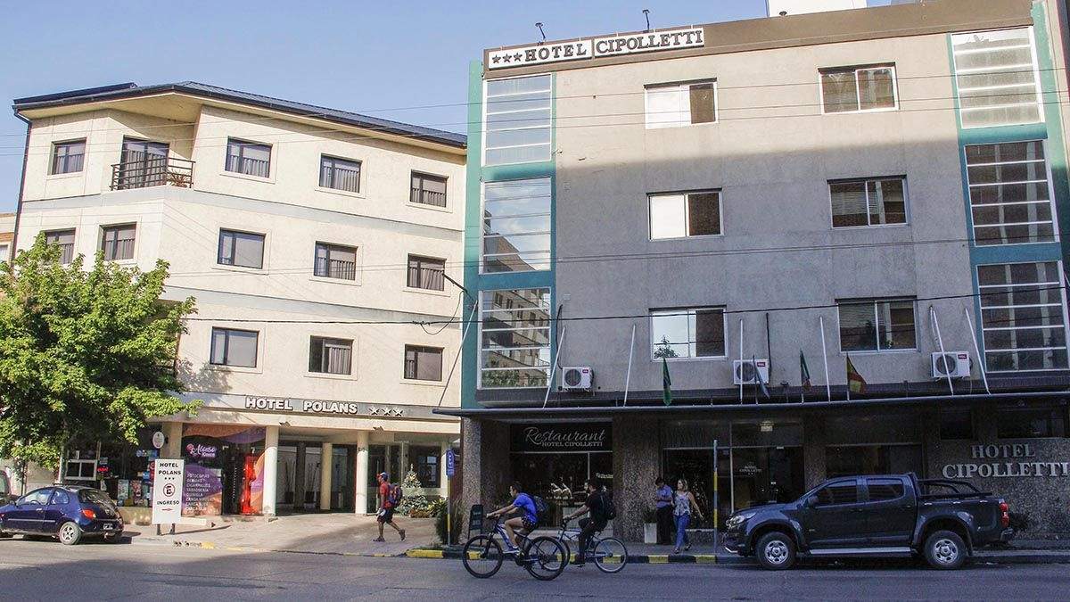 Hotel Cipolletti. Fuente: (Twitter)
