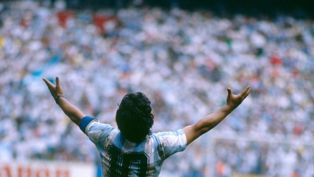 En distintos puntos del país se realizan homenajes a Diego Maradona. Fuente: (Twitter)